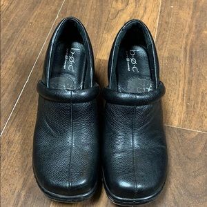 b.o.c black leather shoe size 8